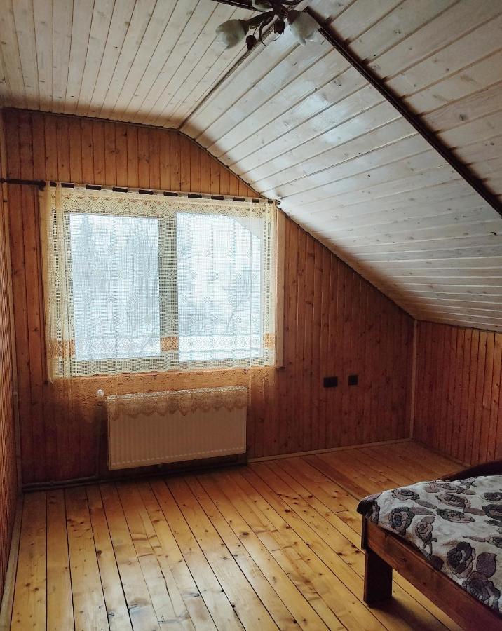 Smerekova Hata Орявчик Экстерьер фото